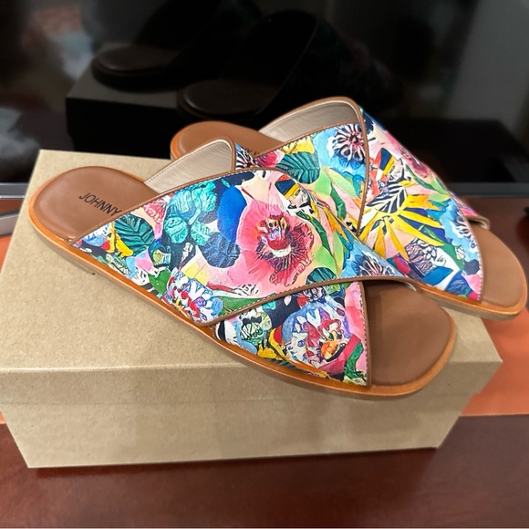 New in Box Johnny Was Slides 10 cross strap comfort sandals Layla unworn - Picture 4 of 4